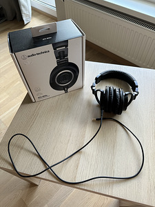 Kõrvaklappid Audiotechnica ATH-M50x (1 foto / 2)