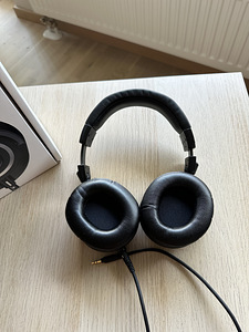 Kõrvaklappid Audiotechnica ATH-M50x (2 foto / 2)