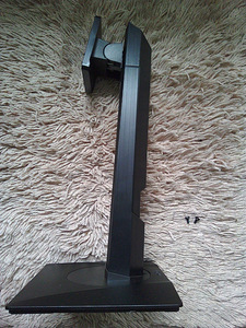Uus jalg MAG-274R MSI mängumonitori (4 foto / 9)