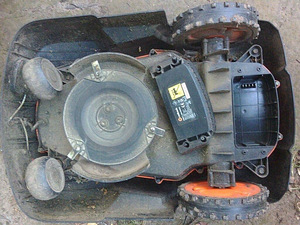 2 TK. ROBOTNIIDUK REDBACK RM24A-15-28 (9 foto / 10)