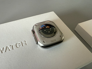 Apple Watch Ultra (49 мм, GPS + Cellular) – оригинал, счёт (8 фото из 10)
