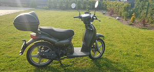 Müüa roller APRILIA SCARABEO 100 (3 foto / 6)