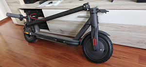 Xiaomi Mi Electric Scooter 4 (1 foto / 1)