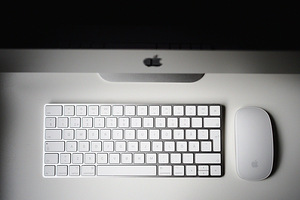 Apple Imac 21.5” Retina 4K 2019, i5, 1TB, 8GB, Radeon Pro 56 (2 foto / 5)
