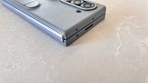 Samsung Galaxy Zfold6 (2 foto / 6)