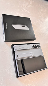 Samsung Galaxy Zfold6 (6 foto / 6)