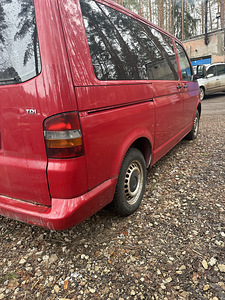 VOLKSWAGEN TRANSPORTER KOMBI (4 foto / 6)
