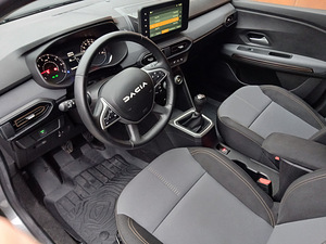Продается Dacia Jogger 1.0, 67 кВт H4D F4 Бензин+LPG (3 фото из 6)