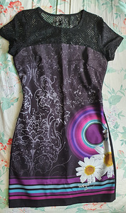 Desigual kleit Galactic, suurus 40 (vastab M-le) (3 foto / 3)