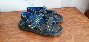 Sandaalid Timberland, s.33, Reebok, s.34 (1 foto / 4)
