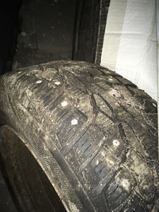 185/65/R15 Talverehvid, nagu uued 4tk (3 foto / 3)
