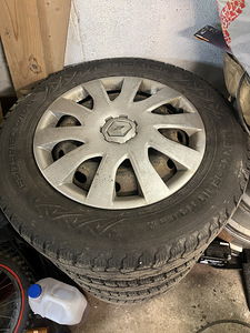 Зимние шипованные шины на дисках Renault trafic 3gen 5x114,3 (2 фото из 4)