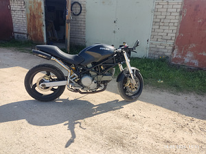 Продам Ducati Monster 750 IE DARK V2 (1 фото из 6)