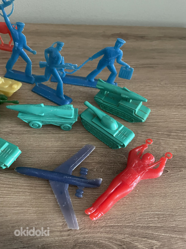 Retro plastist mänguasjad sõdurid ja varustus NSVL (foto #6)