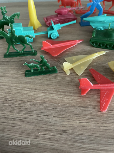 Retro plastist mänguasjad sõdurid ja varustus NSVL (foto #7)