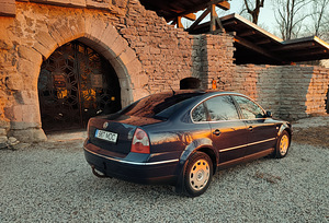 M: VW PASSAT 1.9TDI 96kw (5 foto / 8)