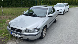Volvo s60 103kw 2.4 manual (4 foto / 14)