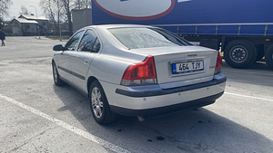 Volvo s60 103kw 2.4 manual (9 foto / 14)