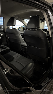 Toyota RAV4 AWD-i Premium 2022 JBL+ Smartmirror 2.5 131 kW (10 foto / 15)