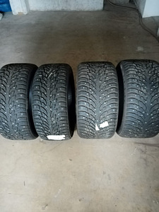 Nokian hakkapeliitta 9 275/40R20 + 315/35R20 (1 foto / 5)