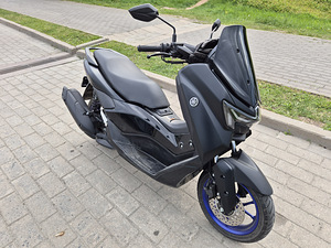 Yamaha nmax 125 2025 (3 foto / 5)