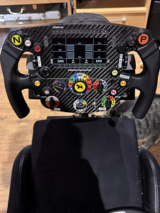 Thrustmaster Playseat roolikomplekt (4 foto / 5)