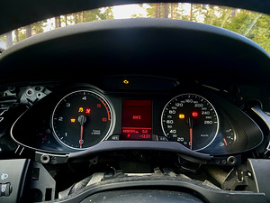 Audi B8 (2007-2012) Magneti Marelli Näidikuteplokk (3 foto / 3)