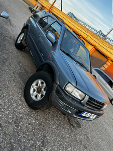Opel Frontera B 2.2 85kW 99' (2 foto / 9)