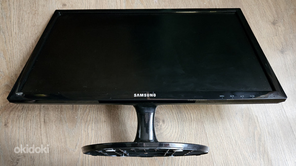 Samsung S22D300NY 22"
