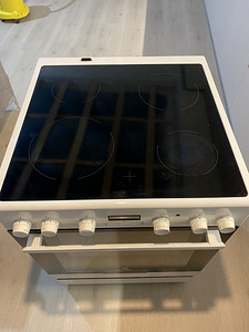 Electrolux EKC6430AOW (3 фото из 3)