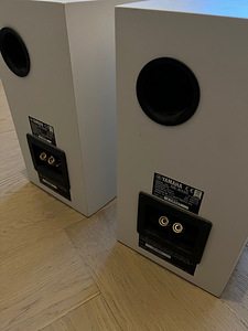 Yamaha NS-B330 kõlarid (2 foto / 2)