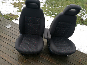 Ford Galaxy, VW Sharan, Alhambra pöördalus, kapteniiste (5 foto / 9)
