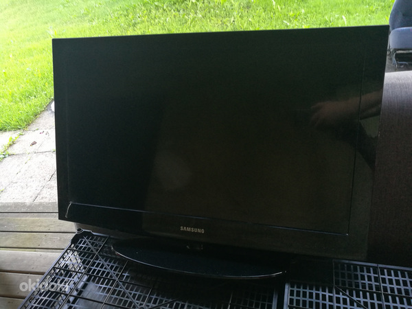 Samsung LCD 32" телевизор (фото #1)