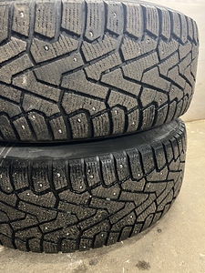 235/65/R17 Диски 5x108 Volvo Ford + Шины (4 фото из 4)