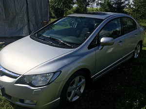 Honda Civic Executive 1.8 103кВт (3 фото из 12)