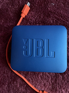 JBL sinine - Kaasaskantav juhtmevaba kõlar (3 foto / 3)