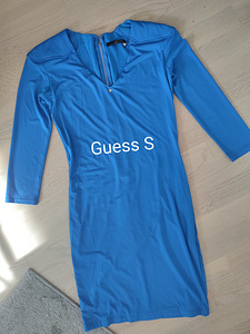 Guess платье S (1 фото из 3)