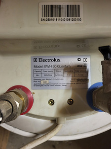 Electrolux boiler 30l (3 foto / 3)