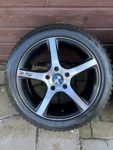 BMW 5-seeria (F10/F11) talverataste komplekt (1 foto / 6)