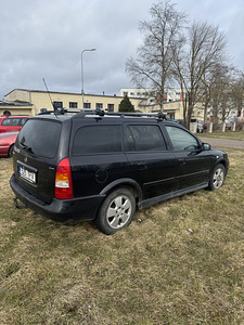 Opel Astra (3 фото из 14)