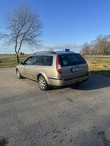 Ford Mondeo (4 фото из 13)
