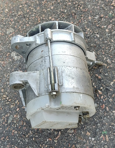 Elektrigeneraator GAZ, 14 V, 100 W (2 foto / 3)