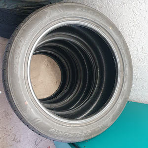 235/50 R18 101W 2022a. (2 foto / 2)