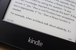 Kindle Paperwhite 2 (5 фото из 5)