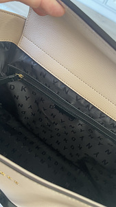 DKNY kott (4 foto / 4)
