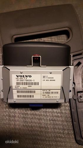 Volvo xc90 монитор. (фото #3)
