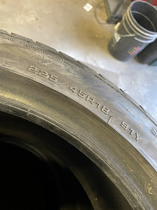 Goodyear 225/45R18 (4 foto / 4)