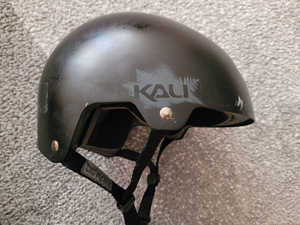 Шлем Kali 48-54 см.