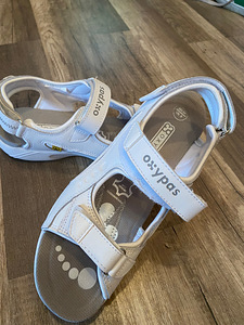 Сандалии oxypas (2 фото из 2)
