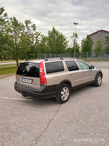 Volvo XC70 Cross Coutry AWD 2.4 147кВ (3 фото из 5)
